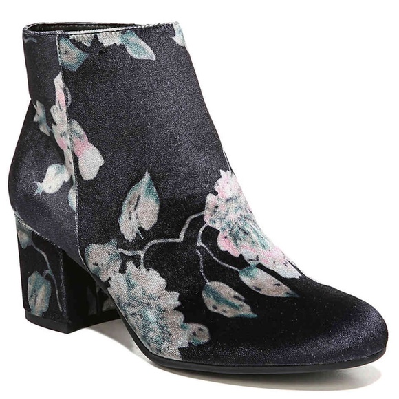 circus by sam edelman vikki bootie
